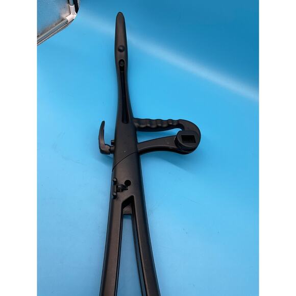 Kirby Avalir 2 Vacuum Cleaner Blue & Silver Push Handle Model G10D - Picture 4 of 6